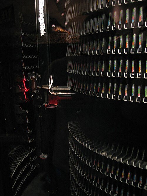 Infrared camera system used by the STK 4400 robot